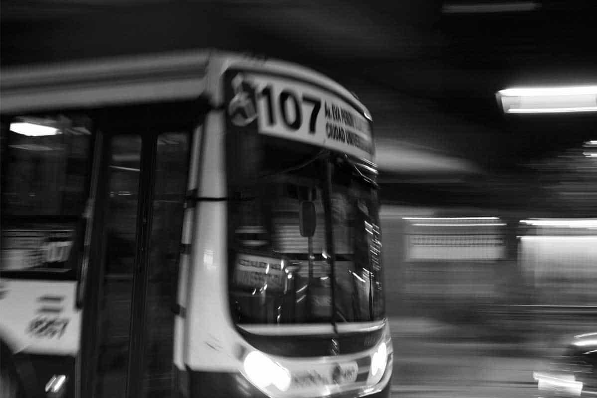 ]Colectivo 107